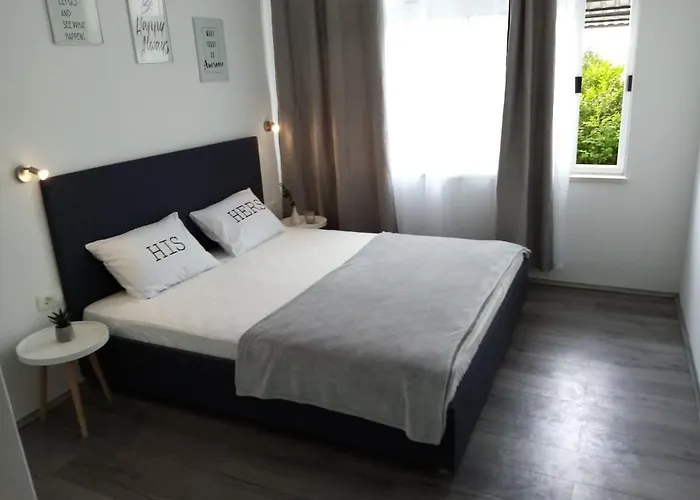 Apartman Ani 2 *