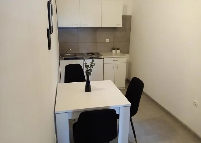 Apartman Ani 2
