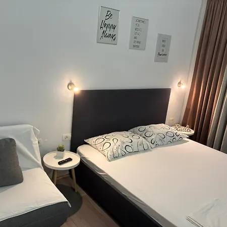 Ani 2 Apartment *